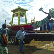 Front nose ornement by Rachel Trottier and Linda Bicari, top center moldings Aaron Zak. Here Head Construction Mr Réjean Brochu in charge of the structural constructed part.